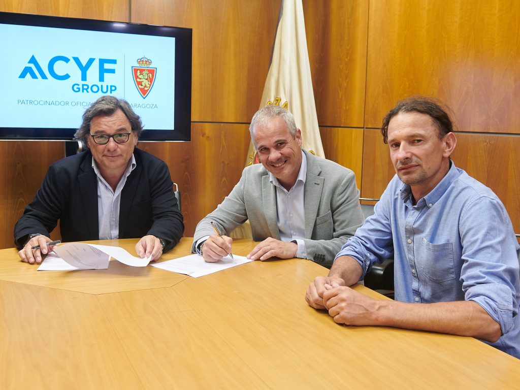 Firma patrocinio ACYF; Sanllehí, Real Zaragoza, Oscar Betran